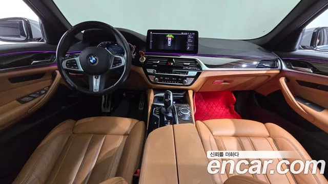 BMW 5-Series — Фото автомобиля 7