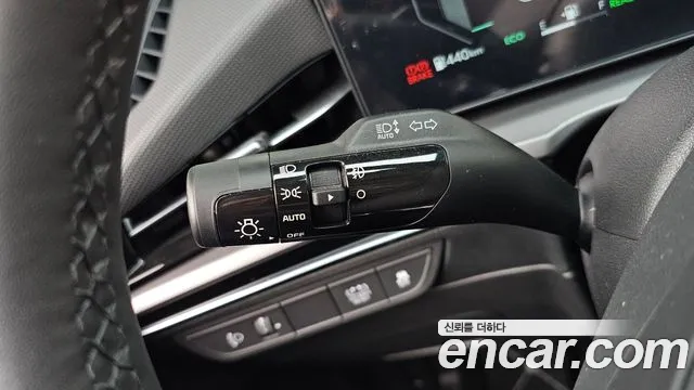 Kia Niro Generation 2 — Фото автомобиля 28