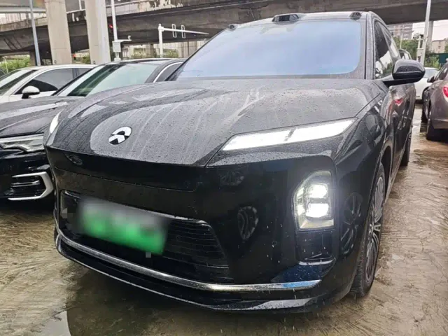 Nio ES8 — Фото автомобиля 2
