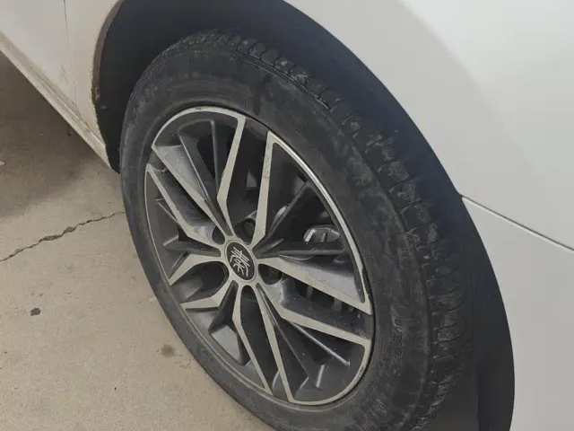 BYD Qin PLUS — Фото автомобиля 6