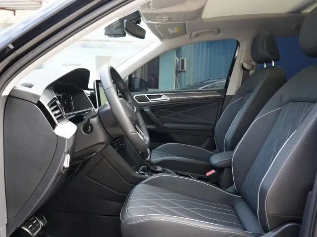 Volkswagen Tiguan L — Фото автомобиля 4
