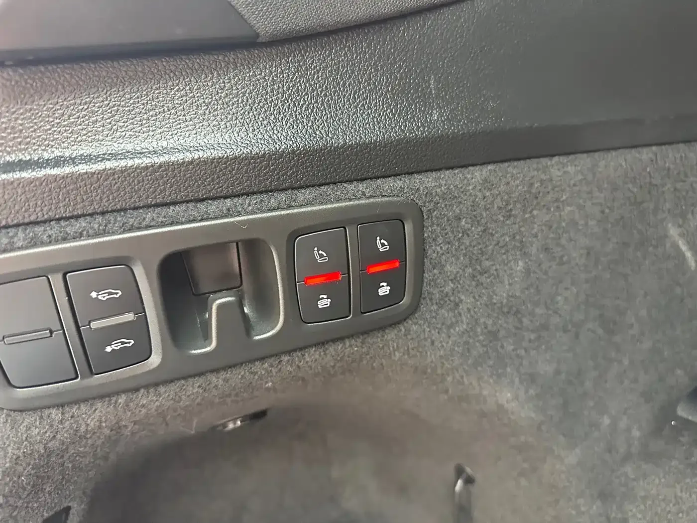 Audi Audi Q7 2022 55 TFSI quattro S line Premium — Фото автомобиля 24