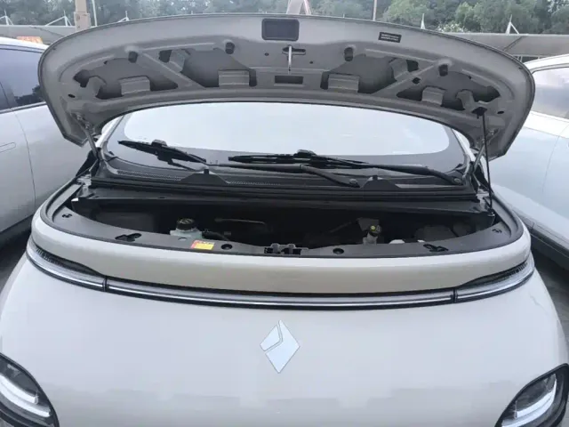 Baojun Cloud — Фото автомобиля 19