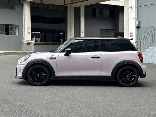 MINI Hatch — Фото автомобиля 7