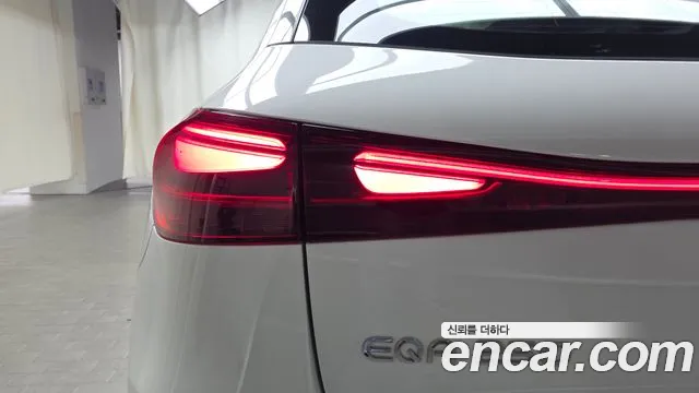 Mercedes-Benz EQA H243 — Фото автомобиля 8