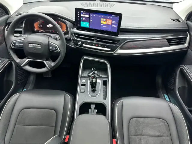 Haval H6 — Фото автомобиля 9