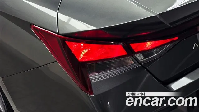 Hyundai Avante CN7 — Фото автомобиля 8