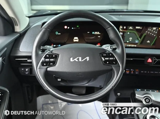 Kia EV6 — Фото автомобиля 13
