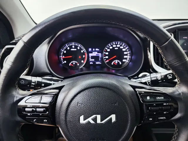 Kia KX1 — Фото автомобиля 11