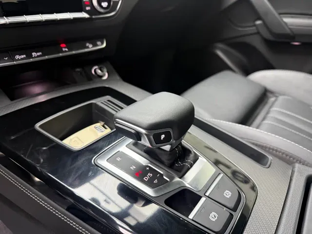 Audi Q5L — Фото автомобиля 12