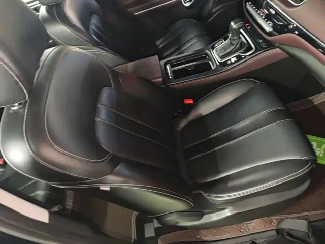 GAC Trumpchi M6 — Фото автомобиля 24