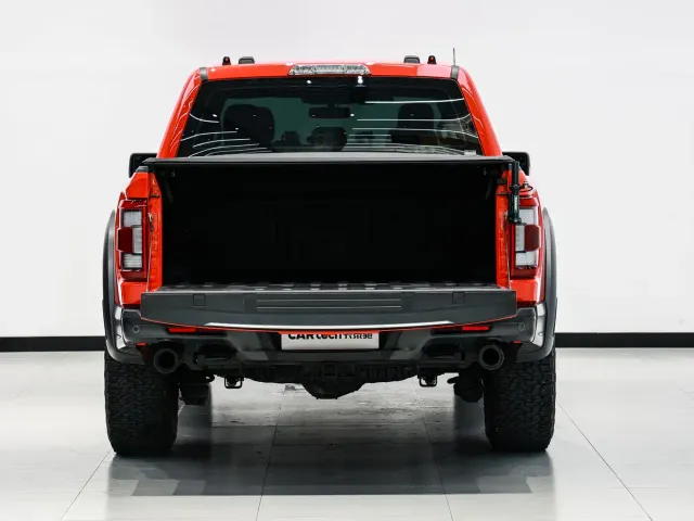 Ford F-150 Raptor — Фото автомобиля 12