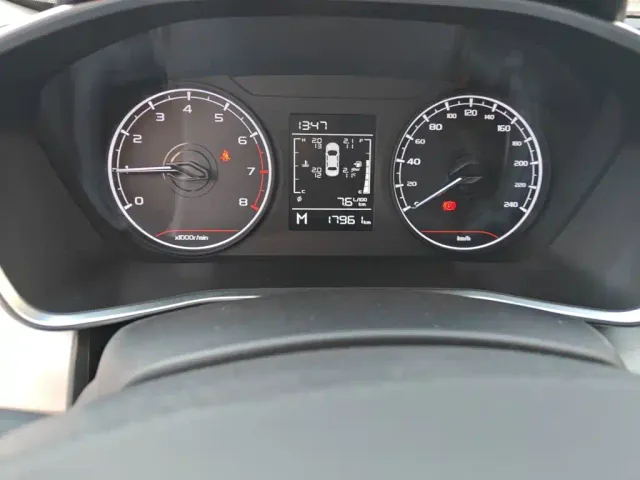 Geely Binyue — Фото автомобиля 8
