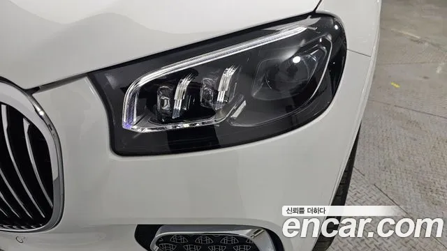 Mercedes-Benz GLS-Class — Фото автомобиля 17