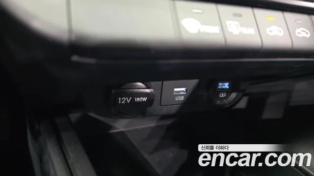 Hyundai Avante CN7 — Фото автомобиля 19