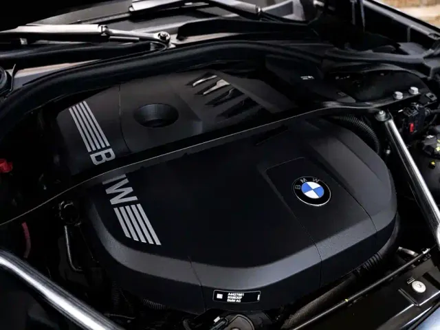 BMW 7 Series — Фото автомобиля 11