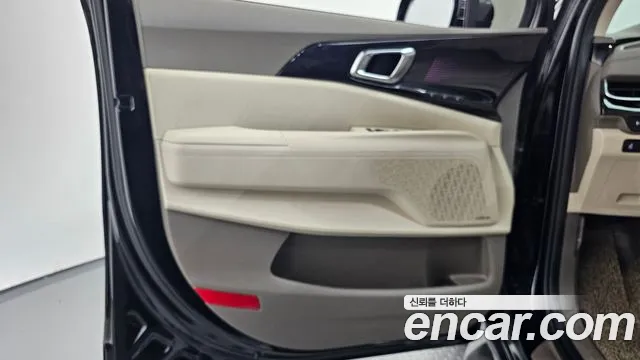 Kia Carnival 4th Gen — Фото автомобиля 13