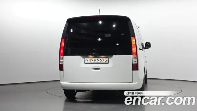 Hyundai Staria — Фото автомобиля 4