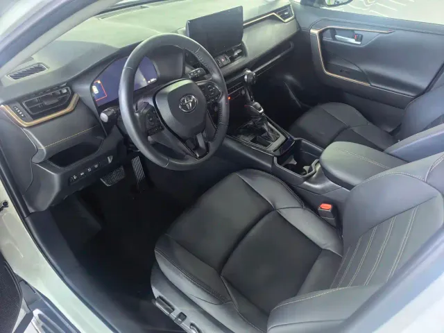 Toyota Wildlander — Фото автомобиля 5