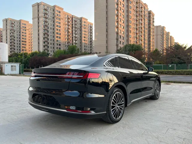 BYD Han — Фото автомобиля 7