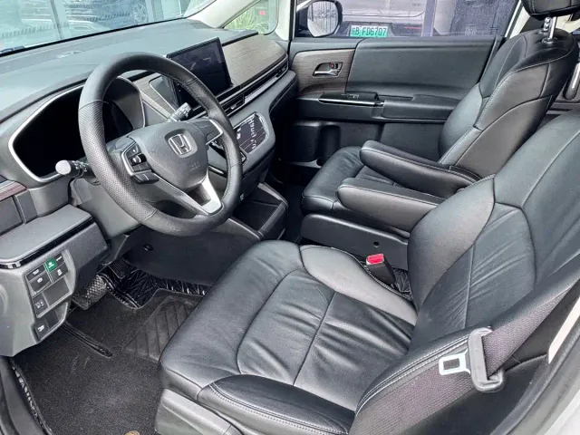 Honda Odyssey — Фото автомобиля 9