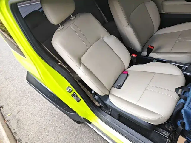 Baojun Yep — Фото автомобиля 19
