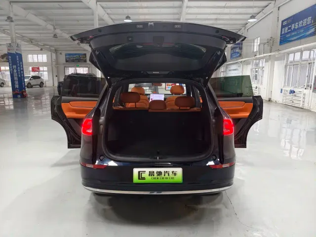 Changan Qiyuan Q07 — Фото автомобиля 8