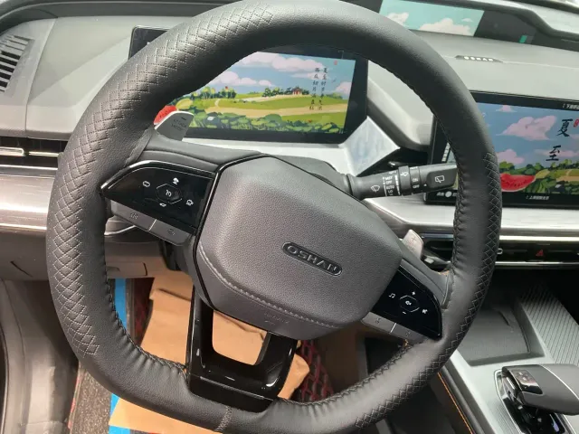 Changan Z6 — Фото автомобиля 7