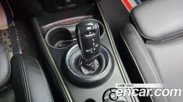 MINI Countryman — Фото автомобиля 12