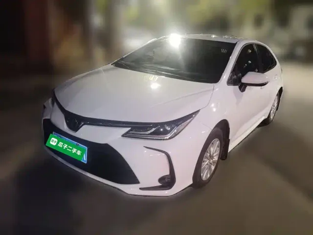 Фотография автомобиля — Toyota Corolla