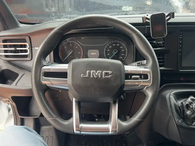 JMC Fushun — Фото автомобиля 2