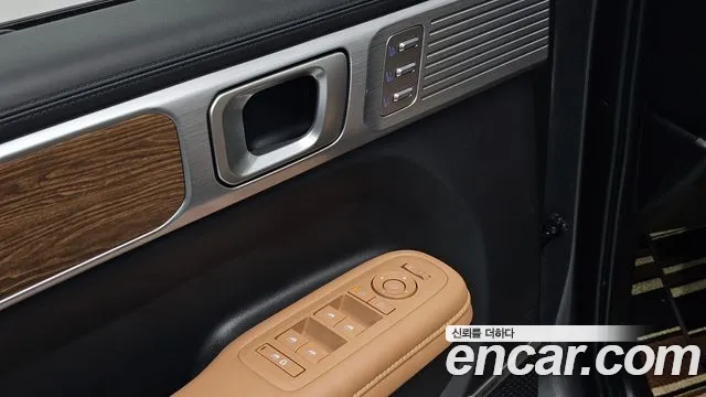 Hyundai Santa Fe MX5 — Фото автомобиля 22