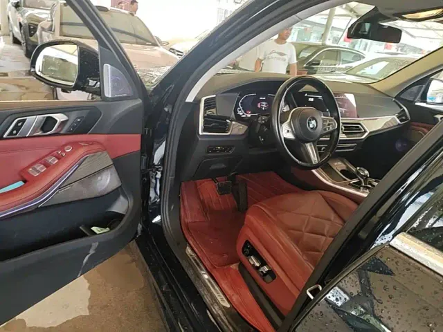 BMW X5 — Фото автомобиля 15