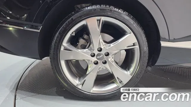Genesis GV80 2.5T Бензин AWD — Фото автомобиля 21