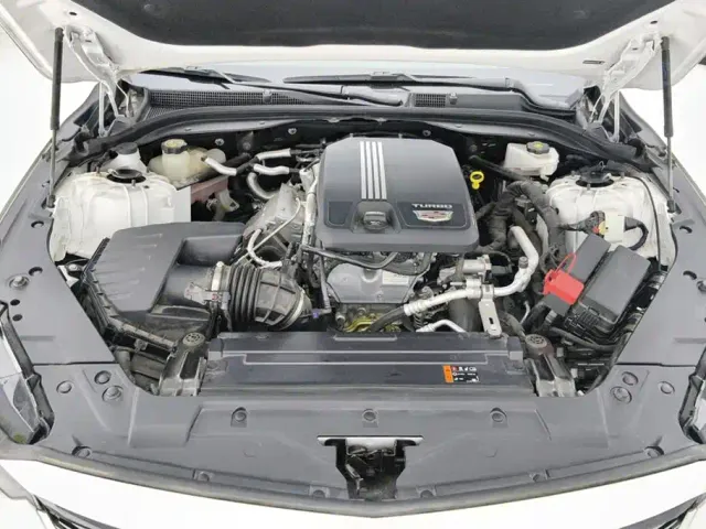 Cadillac CT5 — Фото автомобиля 10