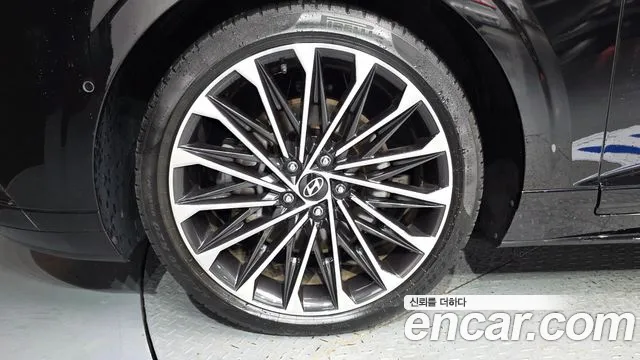 Hyundai Grandeur Grandeur (GN7) 3.5 Бензин 2WD — Фото автомобиля 5