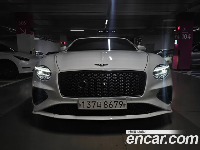 Bentley Continental — Фото автомобиля 3