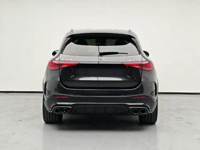 Mercedes-Benz Mercedes-Benz GLC AMG 2024 AMG GLC 43 4MATIC — Фото автомобиля 4