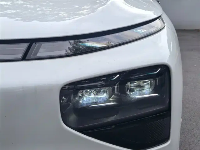Xpeng G9 — Фото автомобиля 26