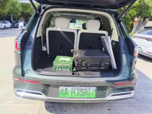 Geely Galaxy Galaxy M9 2025 Base Model — Фото автомобиля 13