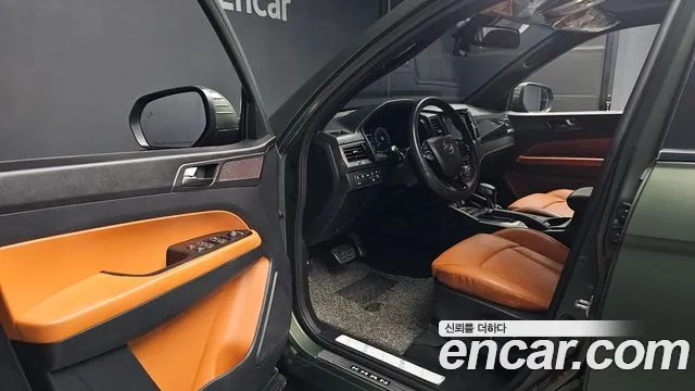 KG_Mobility_Ssangyong Rexton Новый Rexton Sport Khan Дизель 2.2 4WD — Фото автомобиля 10