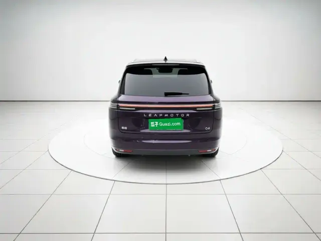 Leapmotor C16 — Фото автомобиля 5