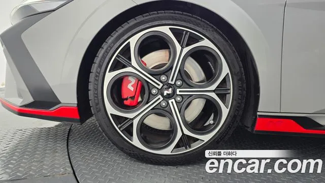 Hyundai Avante CN7 — Фото автомобиля 5