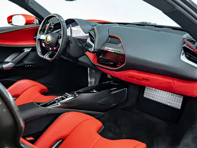 Ferrari SF90 — Фото автомобиля 12