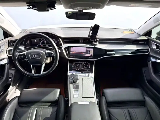 Audi A7 — Фото автомобиля 6