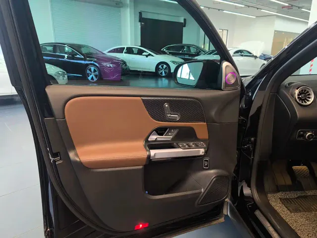 Mercedes-Benz GLB-Class — Фото автомобиля 8