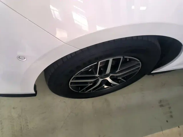 BYD Seal 05 DM-i — Фото автомобиля 22