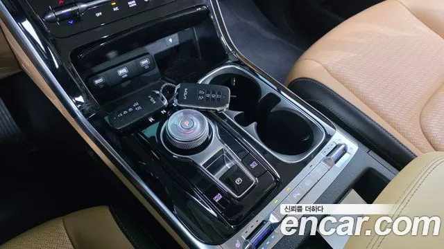 Kia Canival Carnival 4 поколение Дизель 9 мест Signature — Фото автомобиля 9