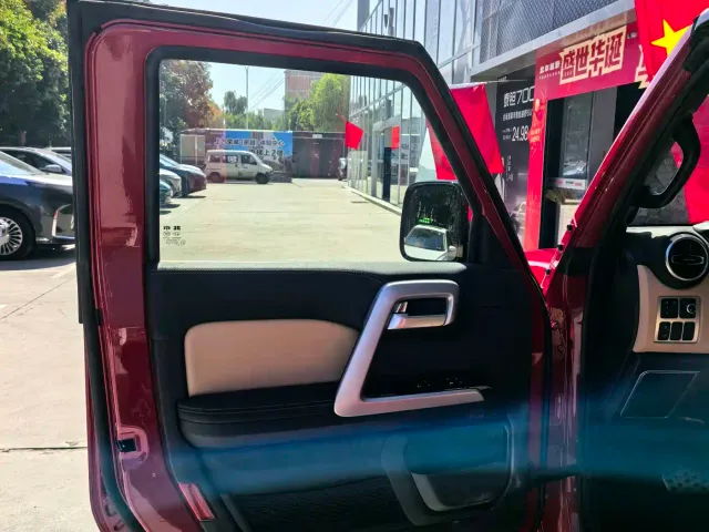 BAIC BJ40 — Фото автомобиля 6