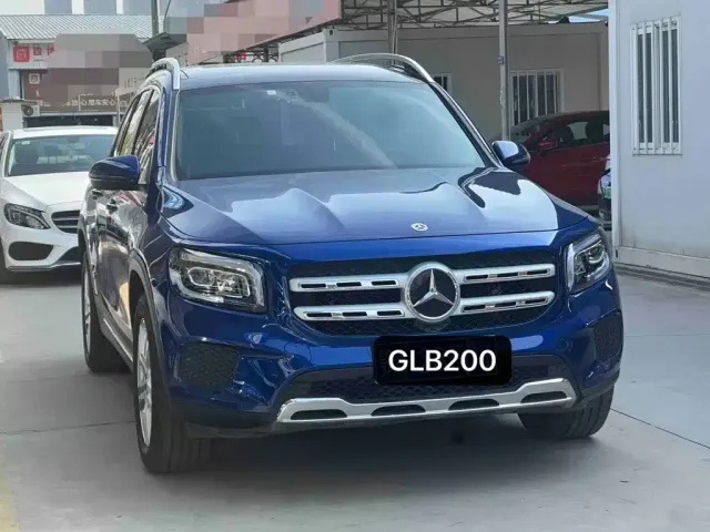 Mercedes-Benz GLB-Class — Фото автомобиля 3